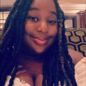 Meet your Posher, Tiffany